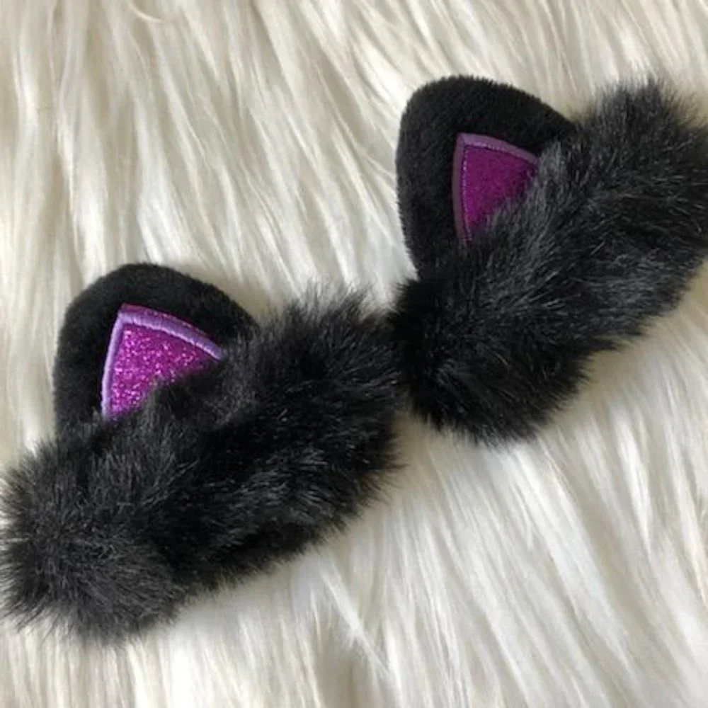 Disney Hocus Pocus 2 x Colourpop Cat Ear Hair Clips